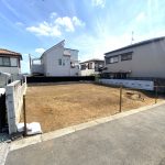 駅徒歩10分の閑静な住宅街です。(外観)