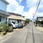 南東道路のため、日当たり良好です。(外観)
