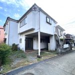 建築条件無し売地ですので、お好きなハウスメーカーで建てられます。 弊社で注文住宅も承ります!(外観) 建築条件無し売地ですので、お好きなハウスメーカーで建てられます。 弊社で注文住宅も承ります!(外観)
