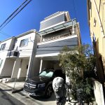 前面道路は、歩道も整備されています♪(外観) 前面道路は、歩道も整備されています♪(外観)